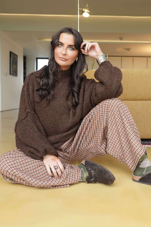 Big Softie Funnel Grunge Knit Chocolate